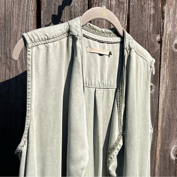Max Jeans vest size medium - Picture 6 of 17
